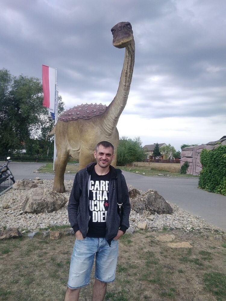   ,   , 44 ,  