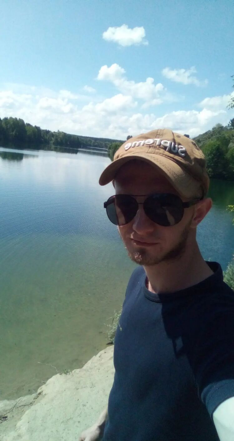  ,   Artyom, 30 ,   ,   , c 