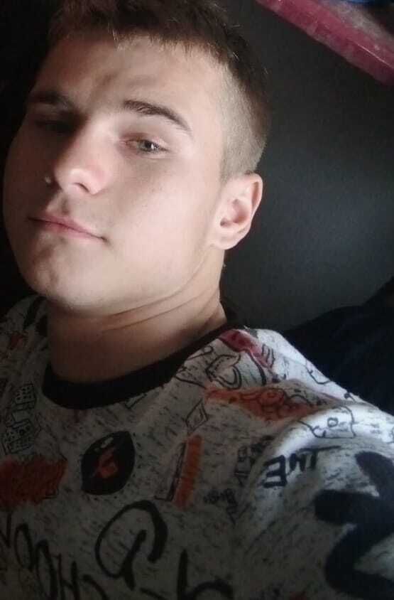  41615399  Walera, 21 ,    --