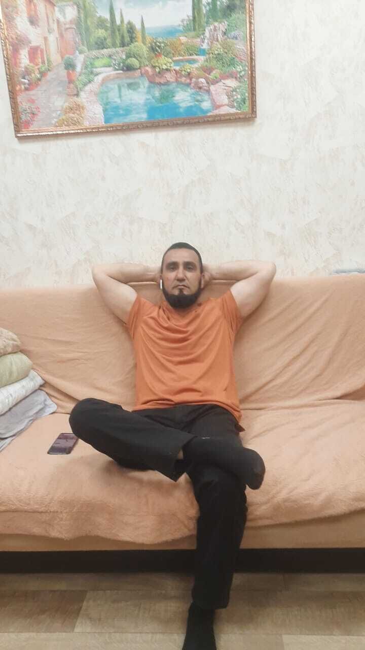  42964749  , 44 ,    