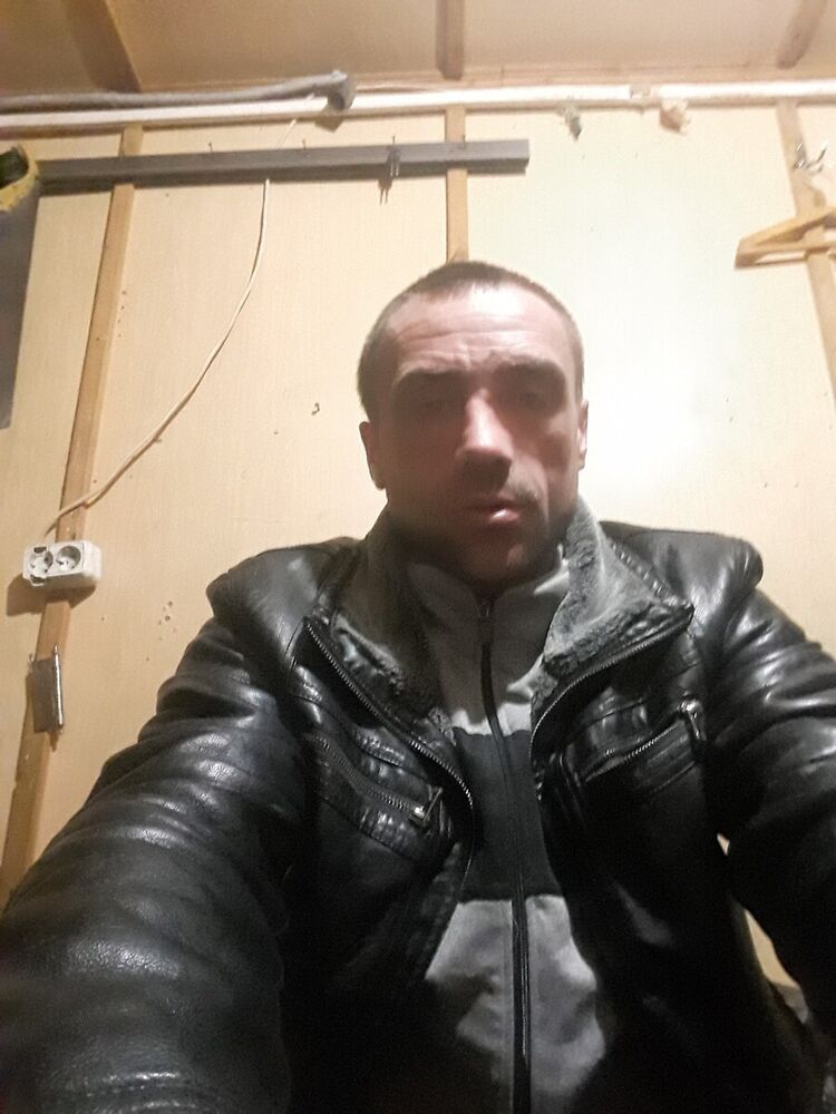  22495689  , 44 ,    