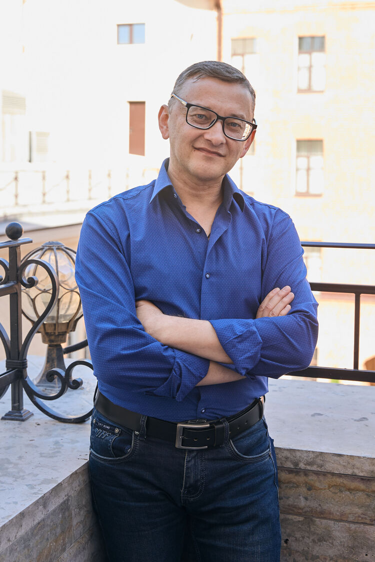  43806029  Dmitry, 48 ,    -