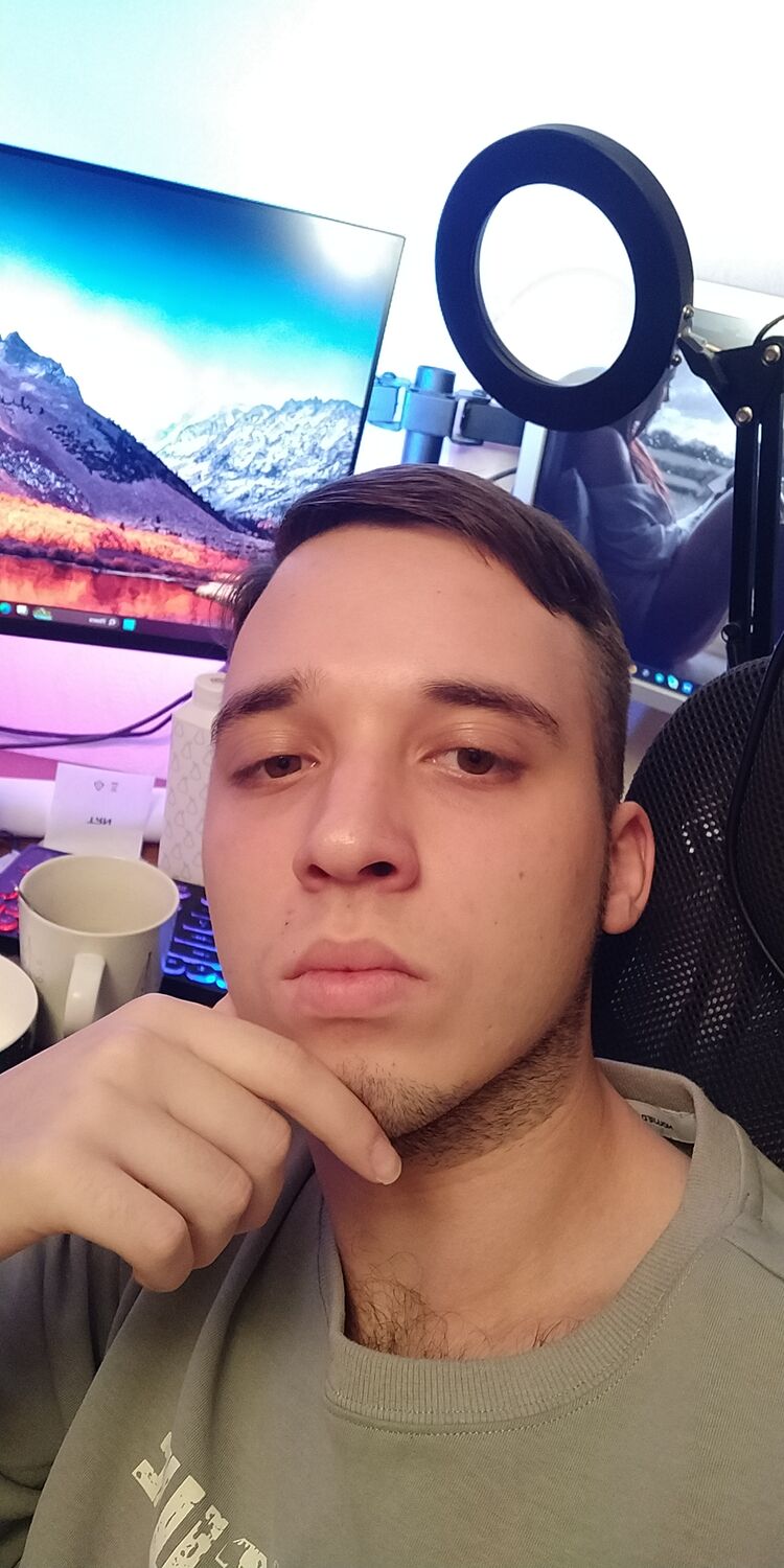   ,   Danil, 23 ,   ,   , c , 
