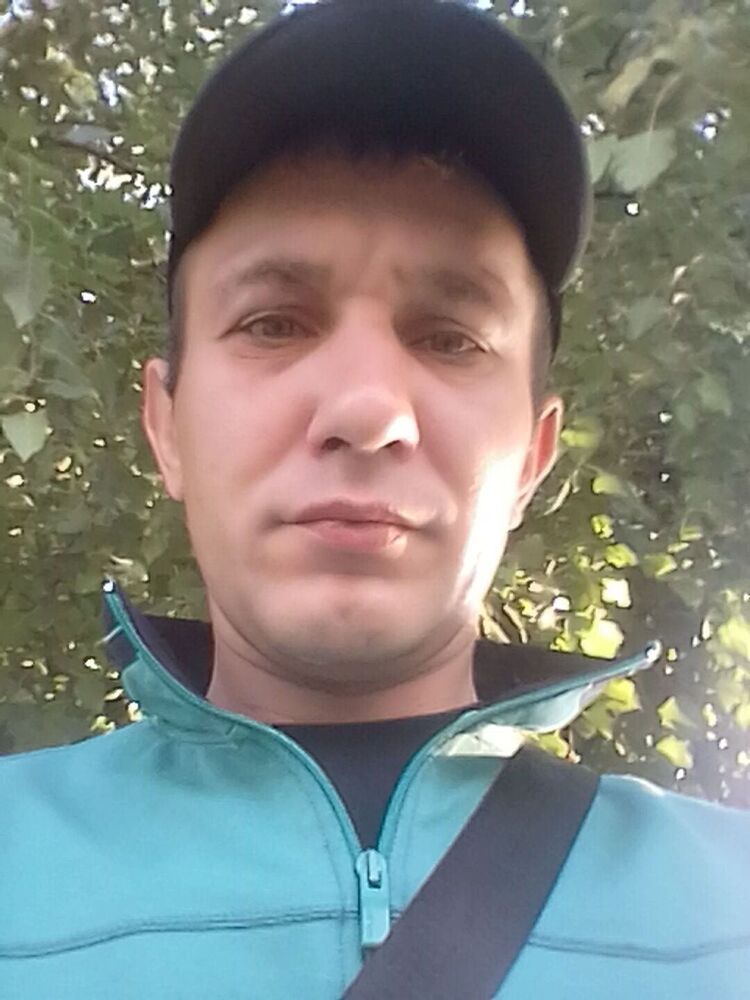  28335679  , 40 ,    