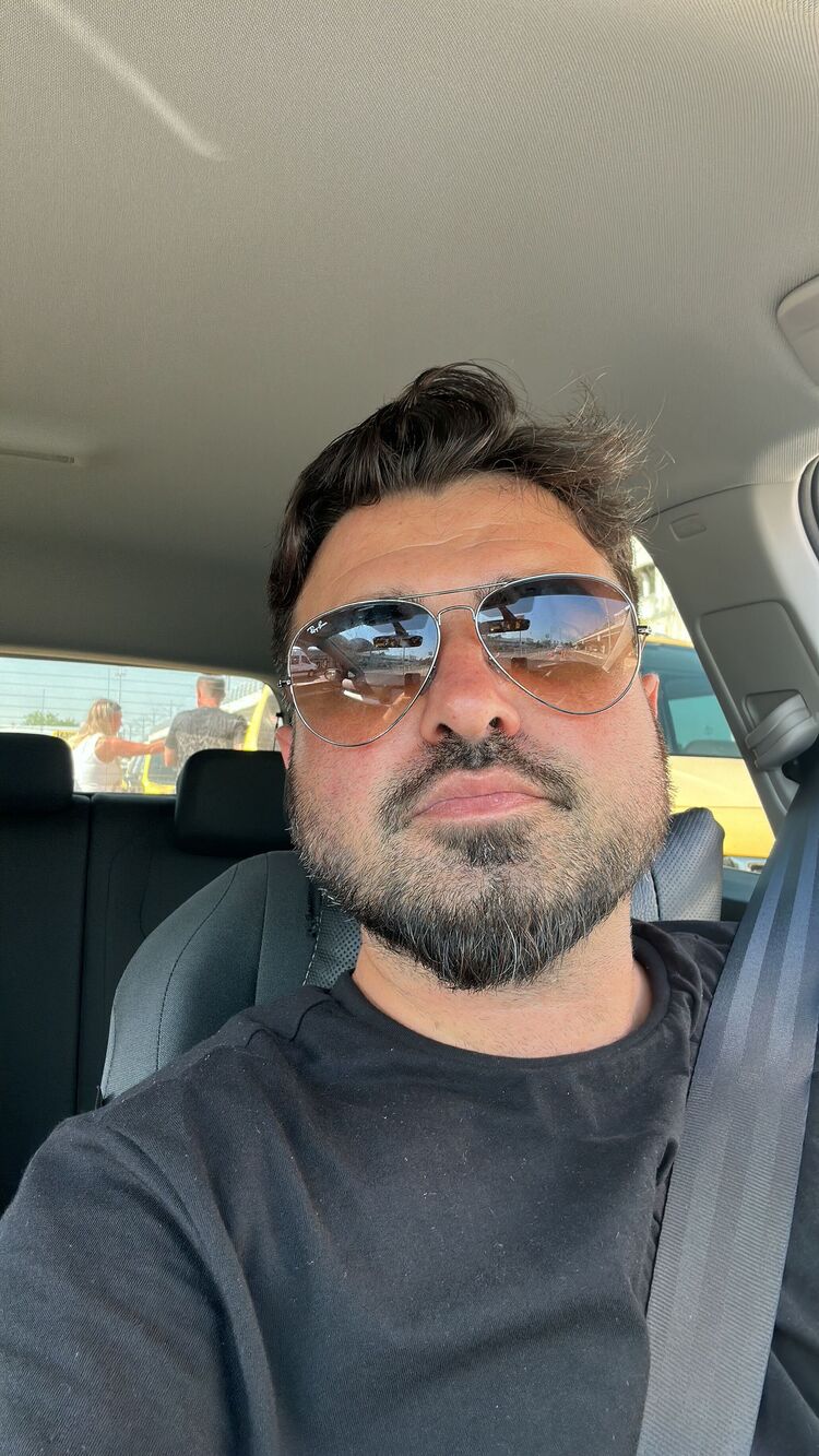  35866649  Tolgay, 36 ,    