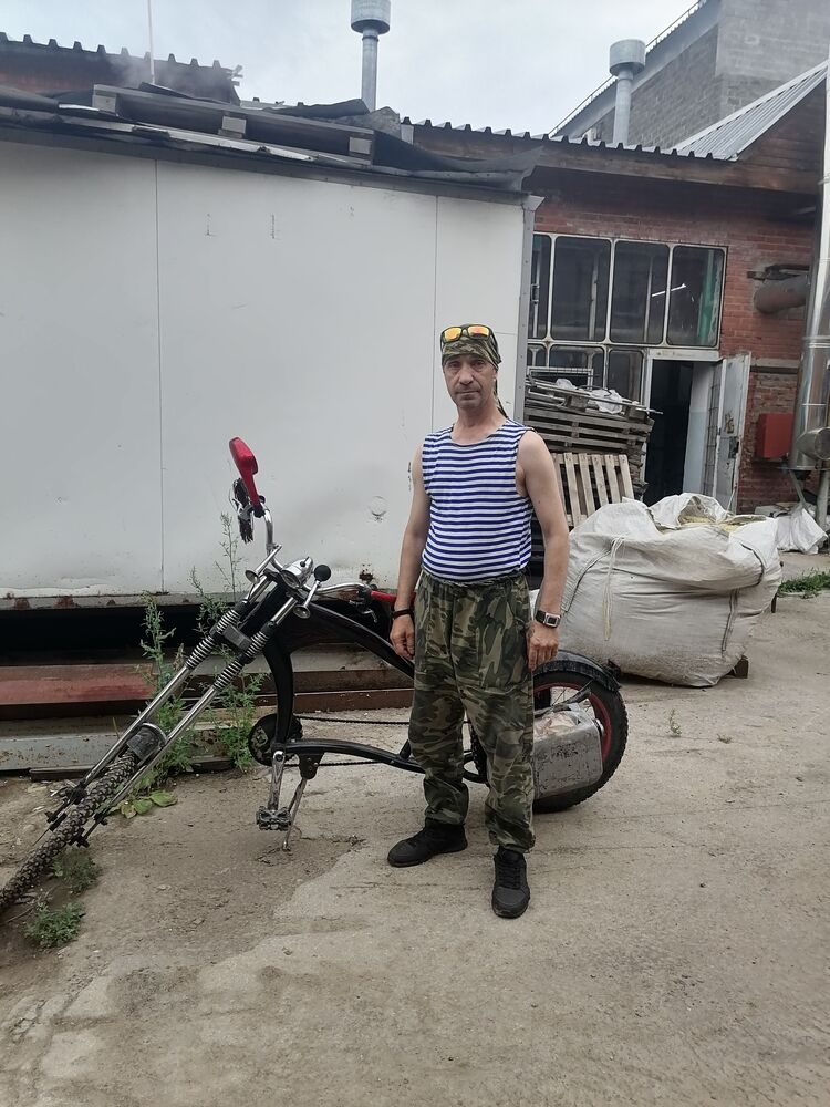 36268459  , 51 ,    