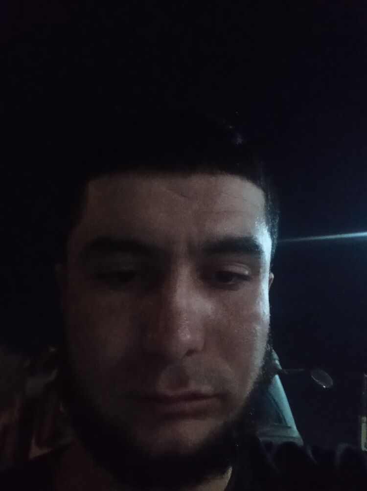  49897879  Ahror, 26 ,    -