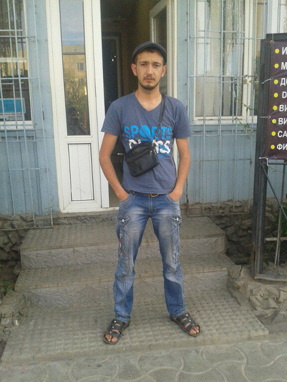  9183689  Ruslan, 35 ,    