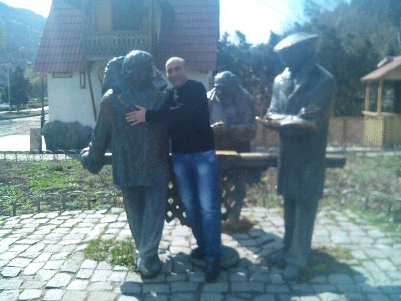  ,   Ararat, 48 ,     , c 