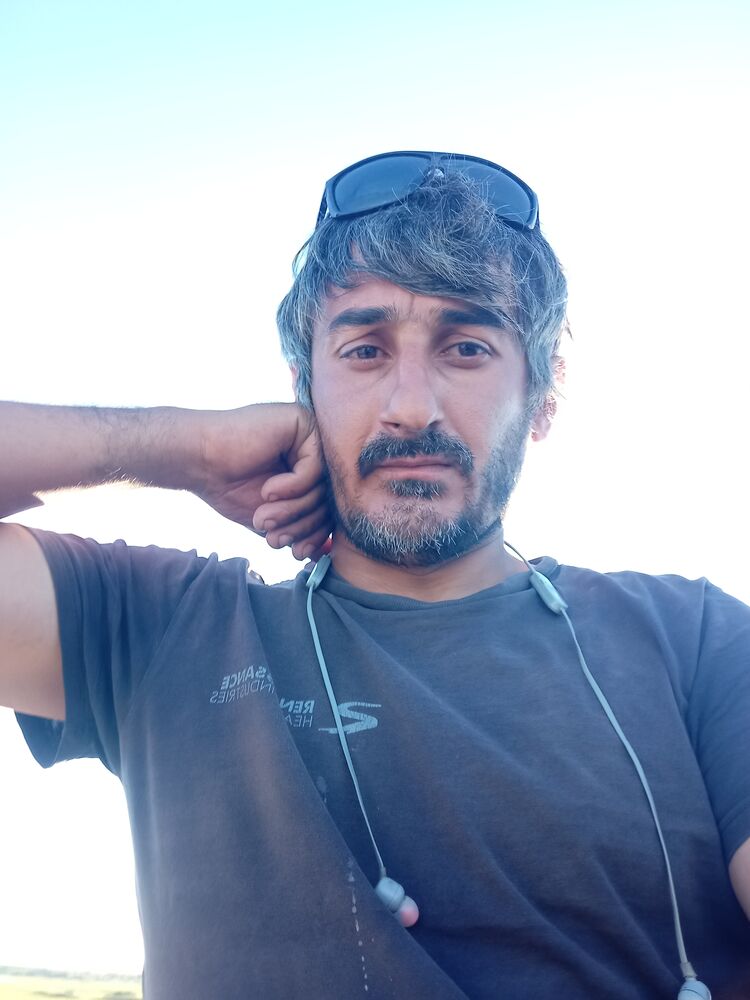  ,   Jasim, 35 ,   ,   