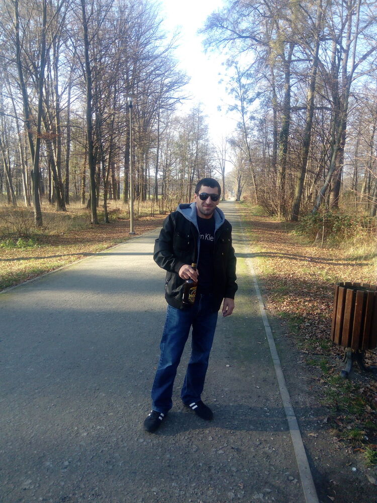  ,   Levan, 43 ,     , c 