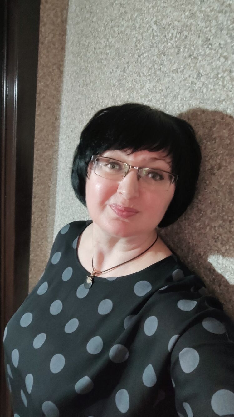  51468879  Alla, 49 ,    