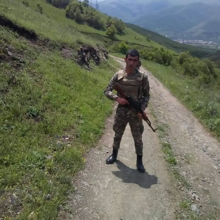  43618159  Sergey, 27 ,    