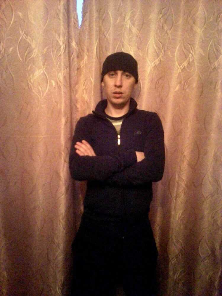  6543919  Anton, 39 ,    