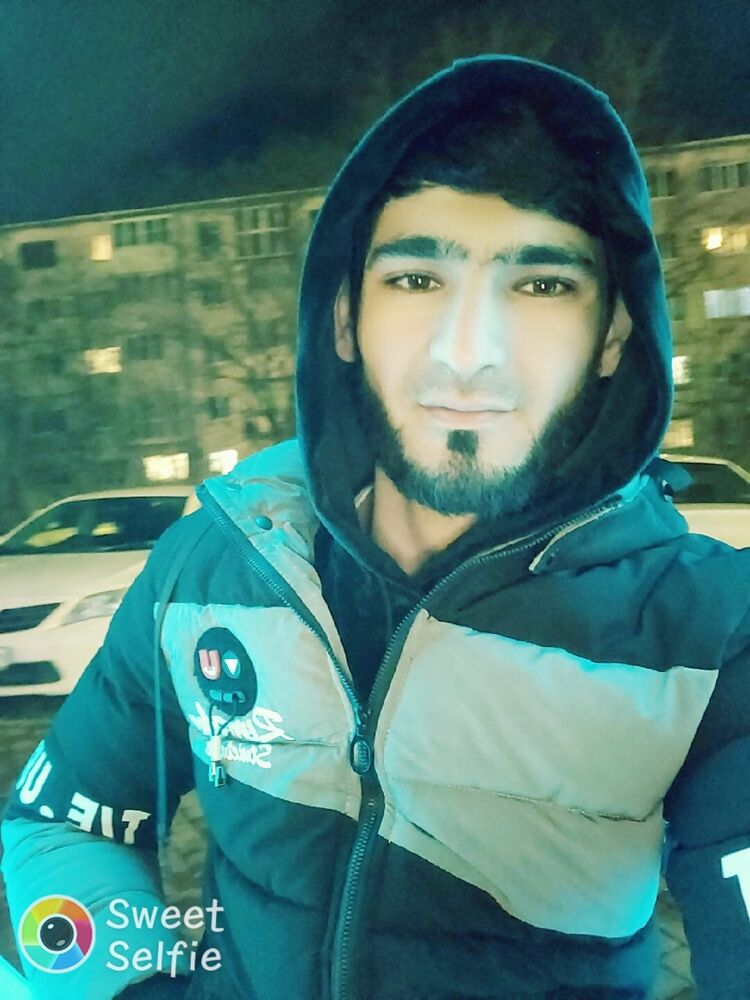  ,   Nuriddin, 31 ,   c 