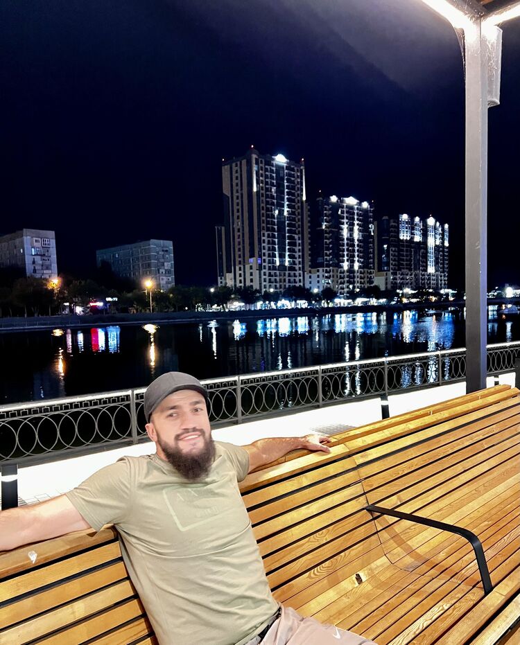  46452949  , 32 ,    -