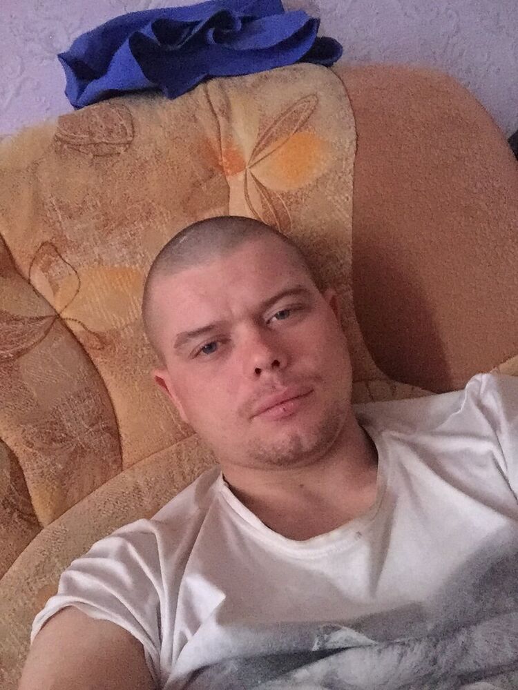  21903759  , 29 ,    
