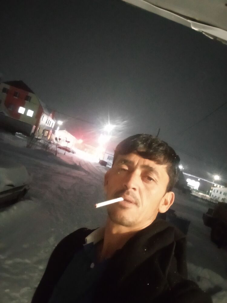  48493289  Amin, 38 ,     