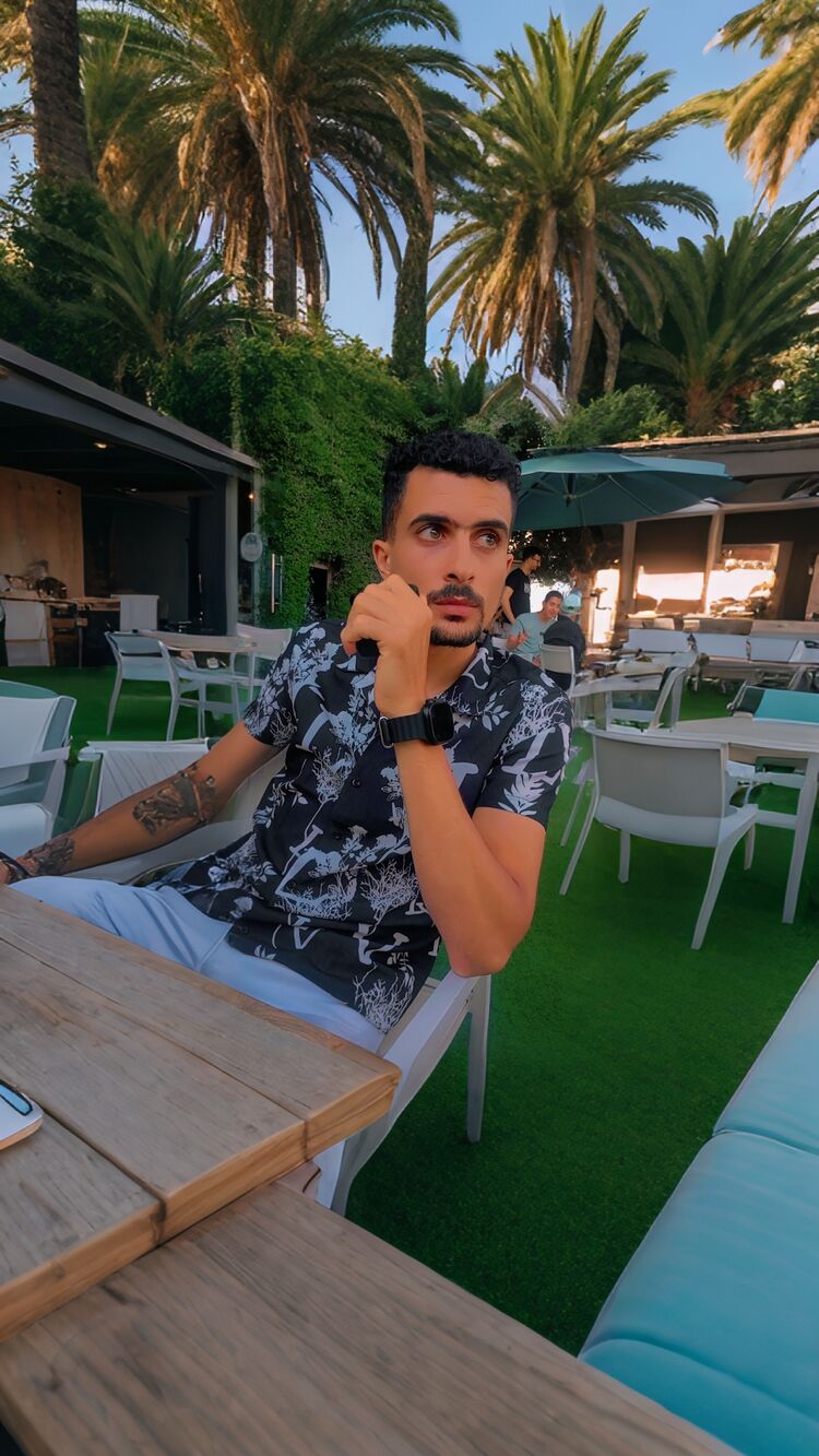  ,   Mahdi, 28 ,   ,   