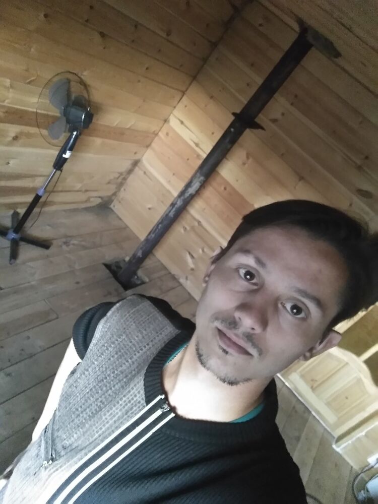  10544899  VeRiK, 34 ,    