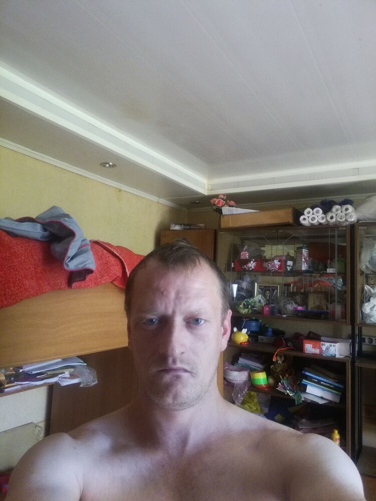  28862429  , 40 ,    