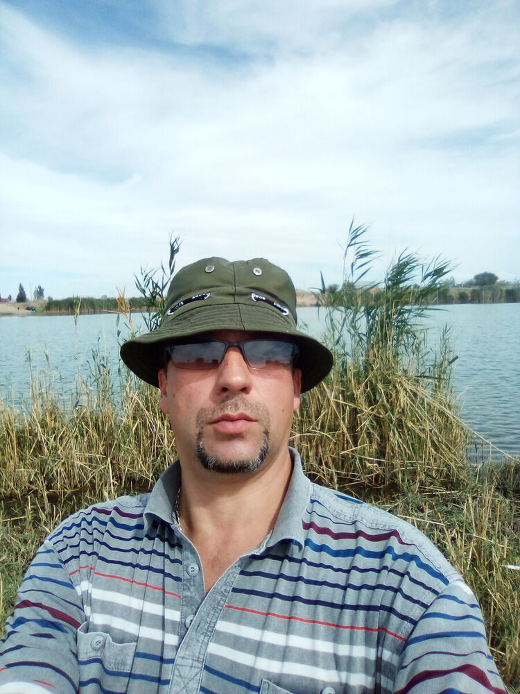  ,   , 44 ,   c 
