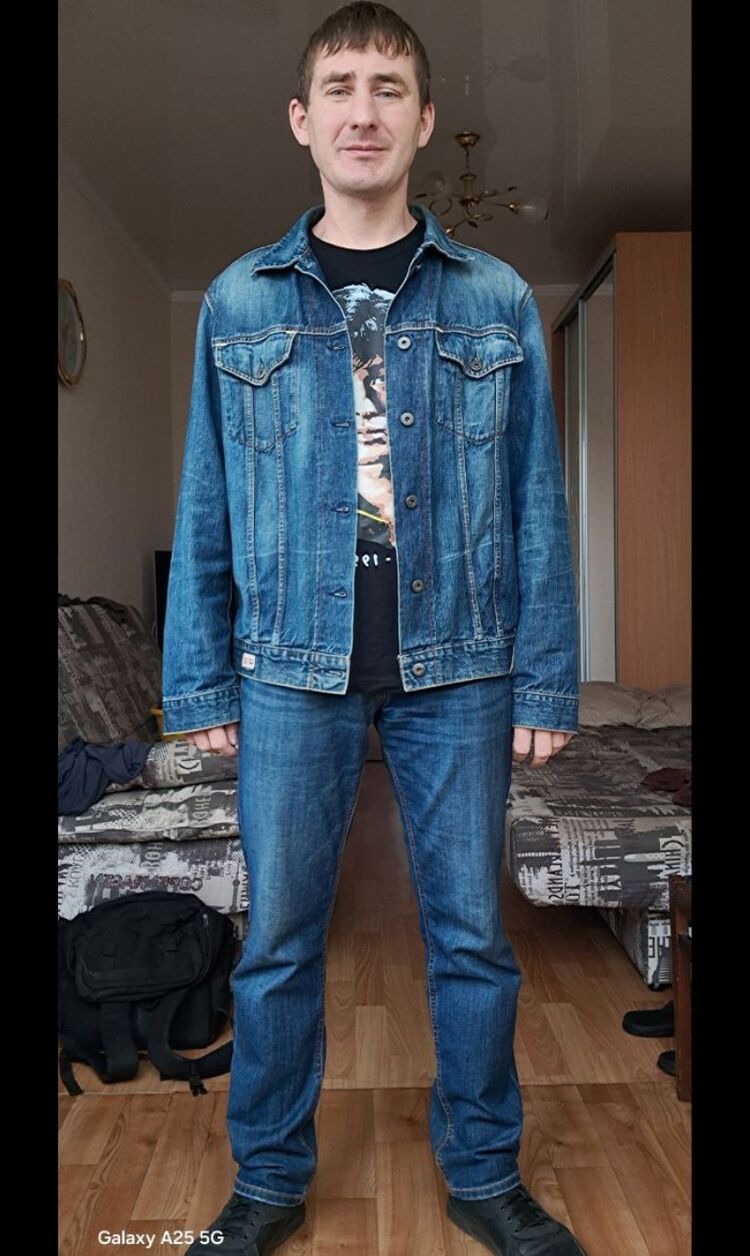  52789899  , 34 ,    