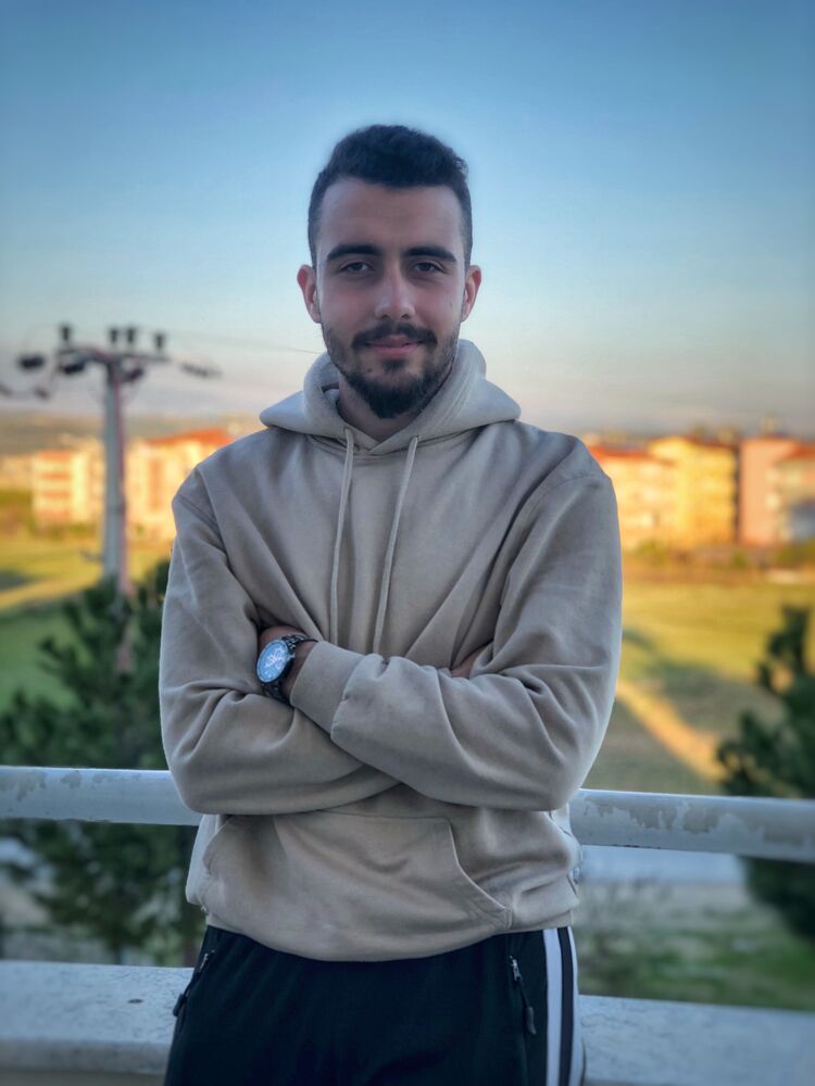  24125829  Enes, 25 ,    Canakkale