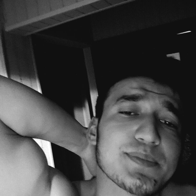  ,   Shahzod, 25 ,   ,   