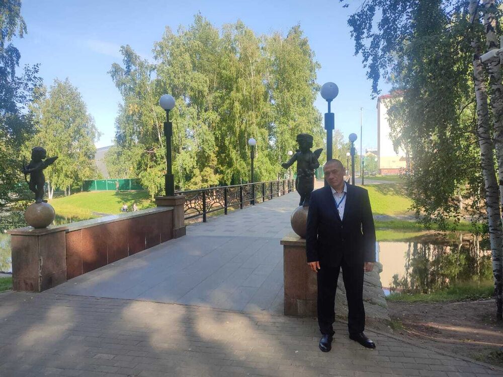  52548429  , 41 ,    -