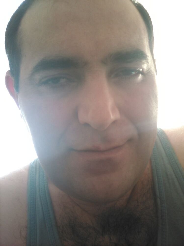  9088839  , 44 ,    