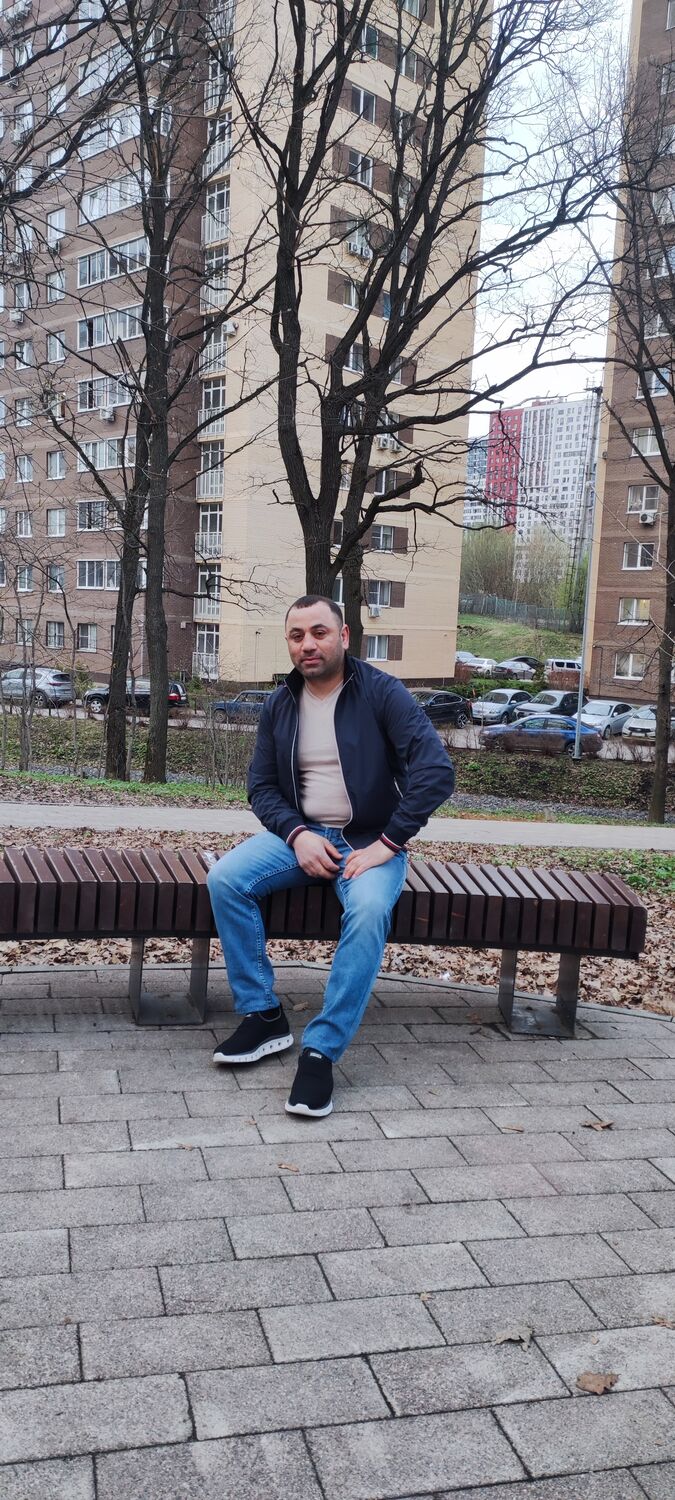  ,   Seymur, 38 ,   ,   