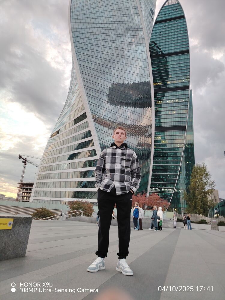  54130559  Oleg, 21 ,    