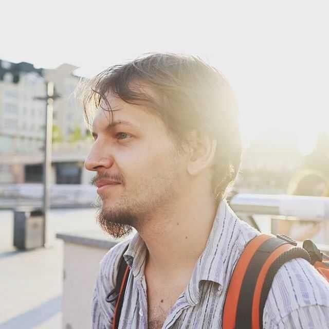  ,   Yaroslav, 32 ,   ,   , c , 