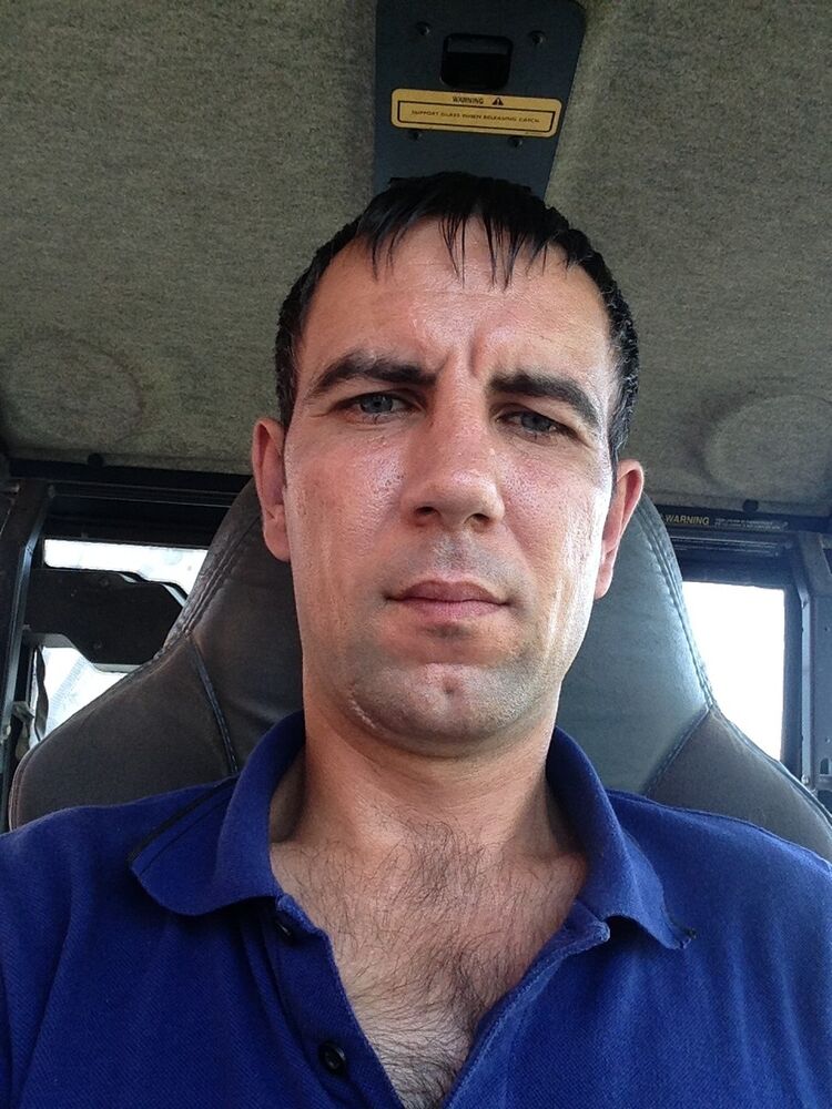  13155579  Sergei, 41 ,    