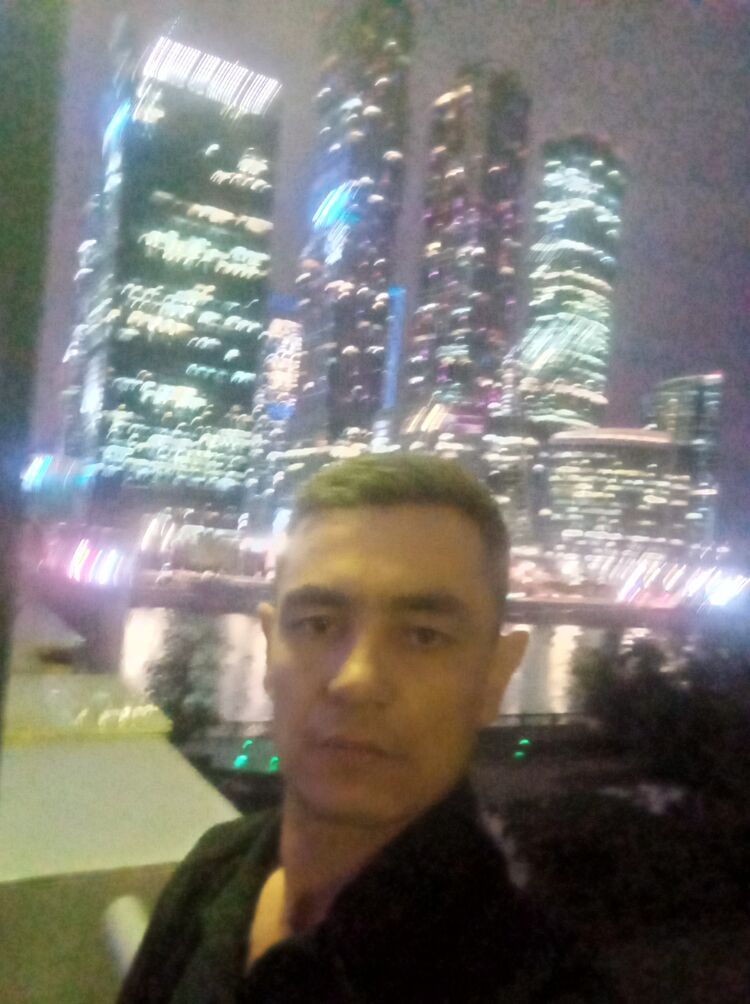  45566859  Aziz, 40 ,    