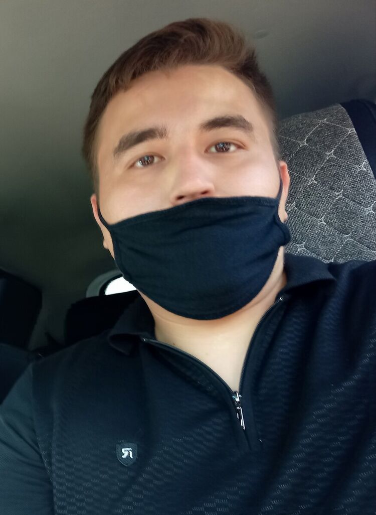  21156009  Farrux, 30 ,    