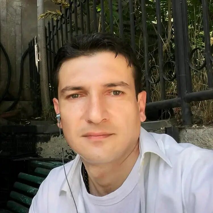  Warszawa,   Giorgi, 45 ,   ,   , c , 