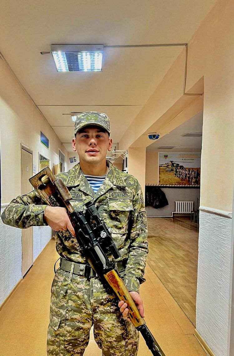  ,   Vanya, 25 ,   ,   , 