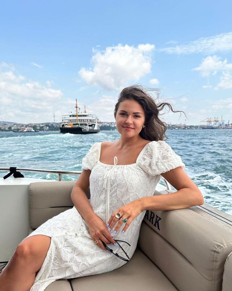  43822689  , 34 ,    -