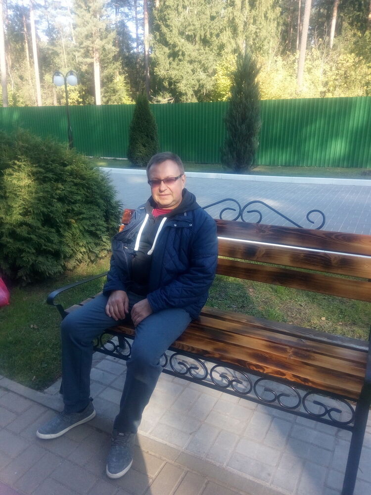  18770059  Aleksandr, 61 ,    