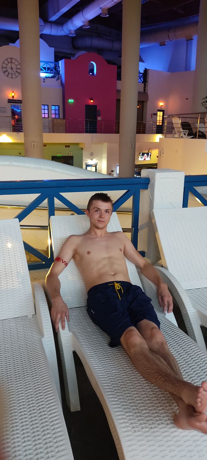  ,   Kristian, 27 ,   ,   