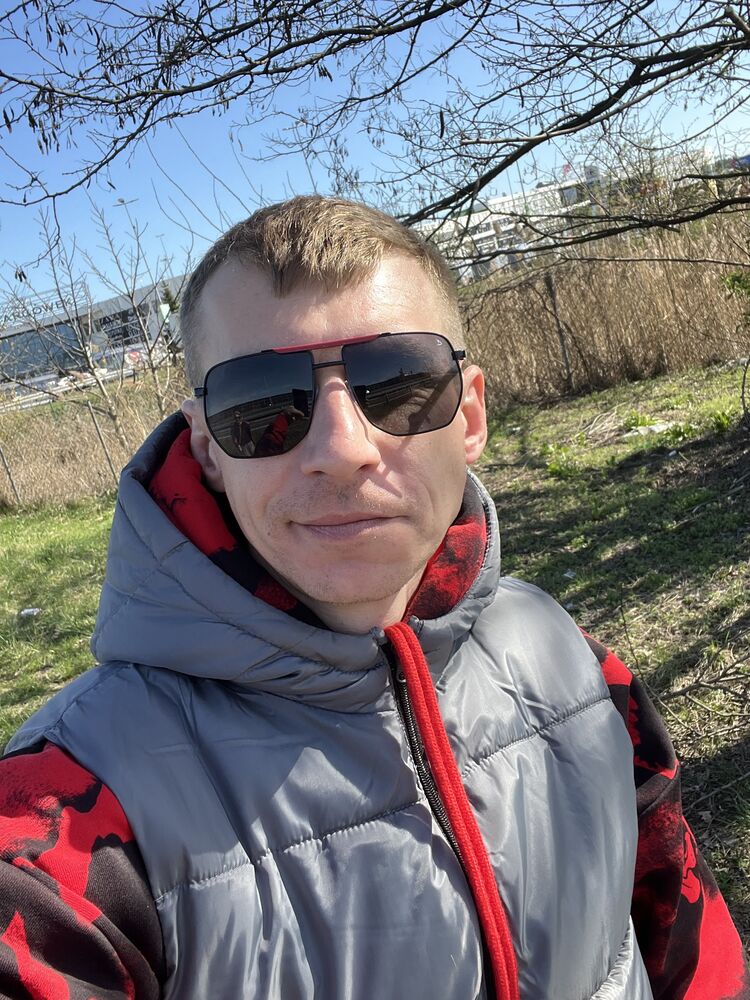  42477789  Ivan, 36 ,    Warszawa