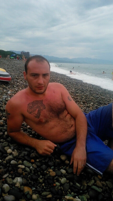  6182649  Giushaa, 35 ,    