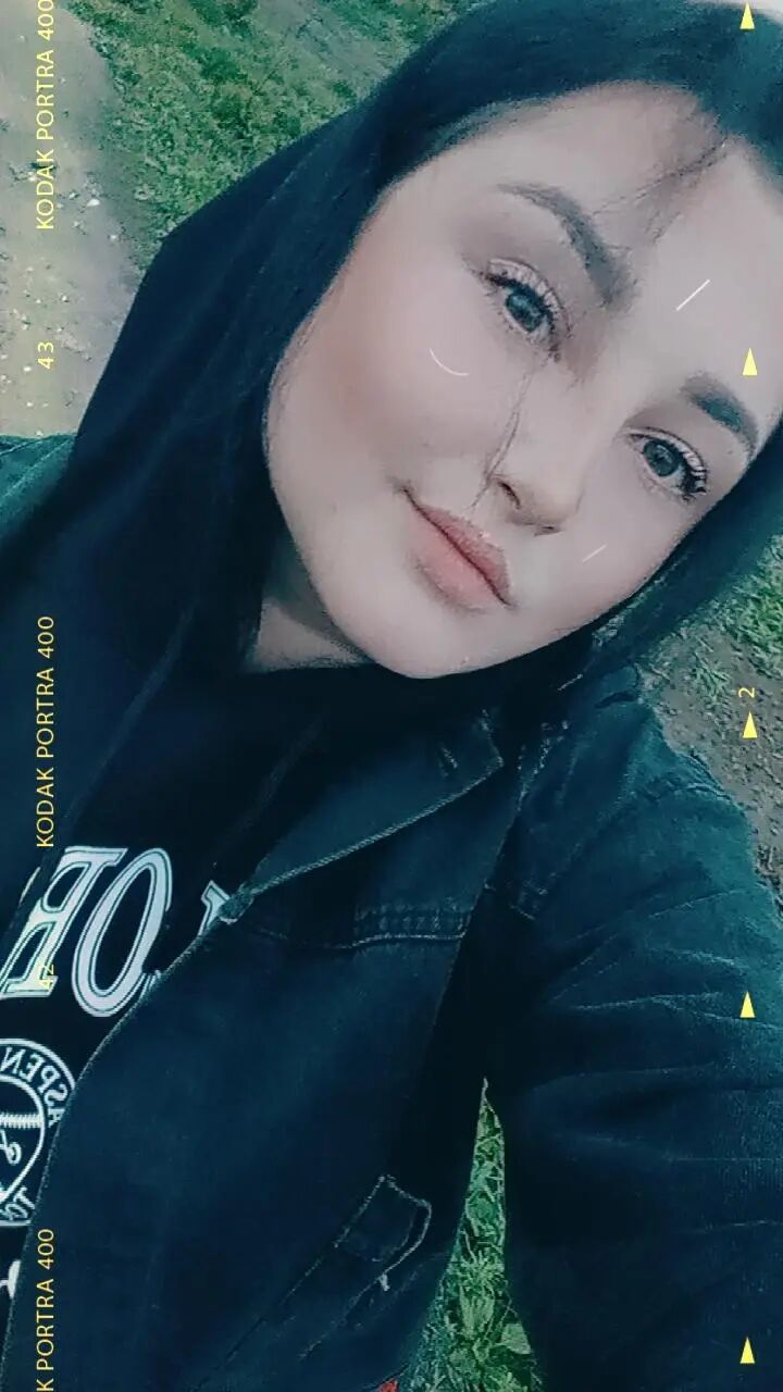  43406529  Lilia, 23 ,    