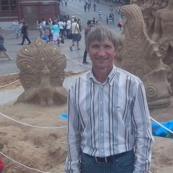  13351989  Valentin, 56 ,    
