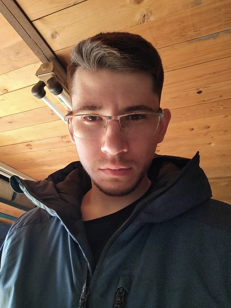 ,   Nikita, 27 ,  