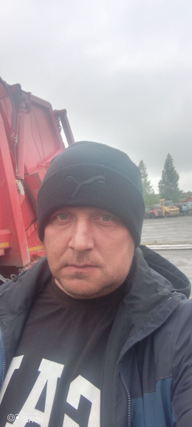  ,   Igor, 39 ,   ,   , c 