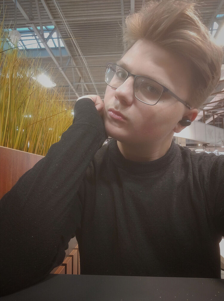 ���� 21654049 ����� �������, 23 ����, ���� ���������� � �������������