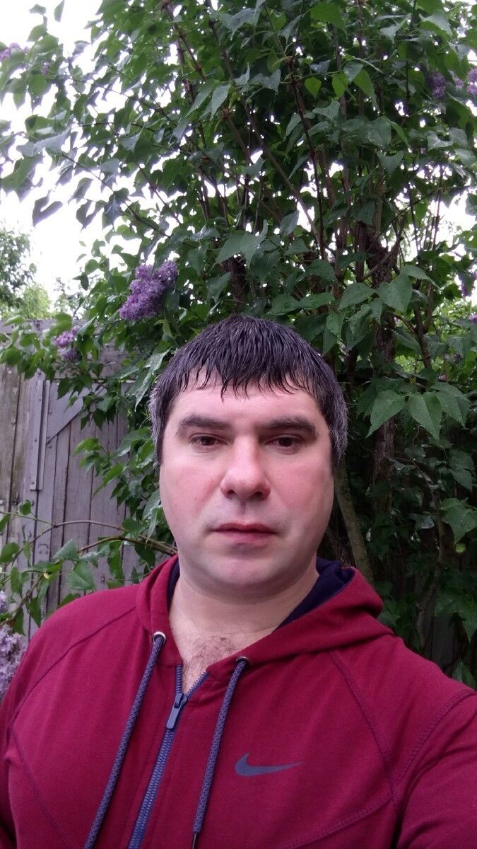  12976599  Valentin, 47 ,    